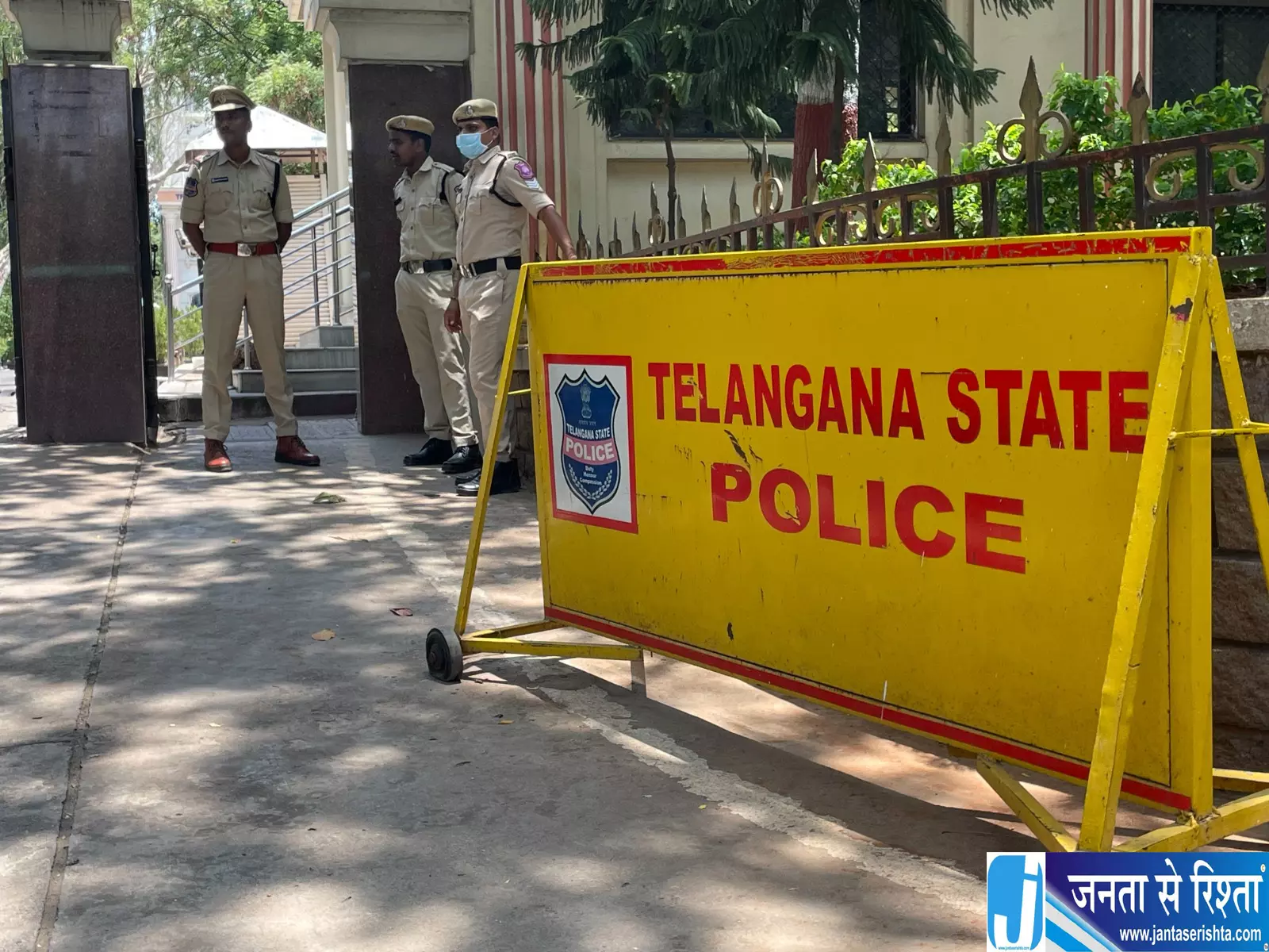 साइबर ठगों पर पुलिस का बड़ा एक्शन 9 राज्यों से 35 आरोपी गिरफ्तार साइबर ठगों पर पुलिस का बड़ा एक्शन 9 राज्यों से 35 आरोपी गिरफ्तार
