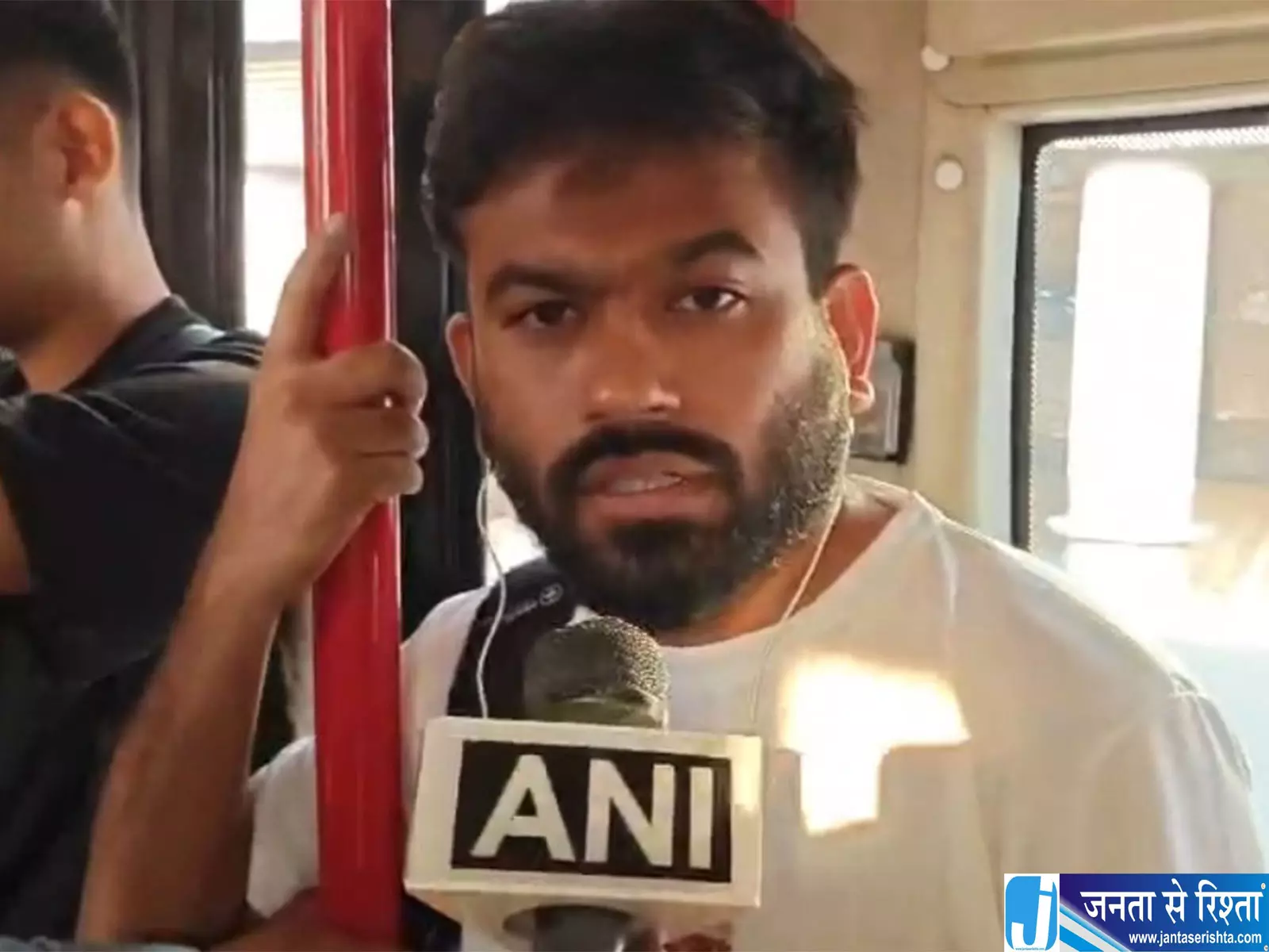 हिरासत में CJP संस्थापक अभिजीत दिपके को दादी के निधन की खबर हिरासत में CJP संस्थापक अभिजीत दिपके को दादी के निधन की खबर