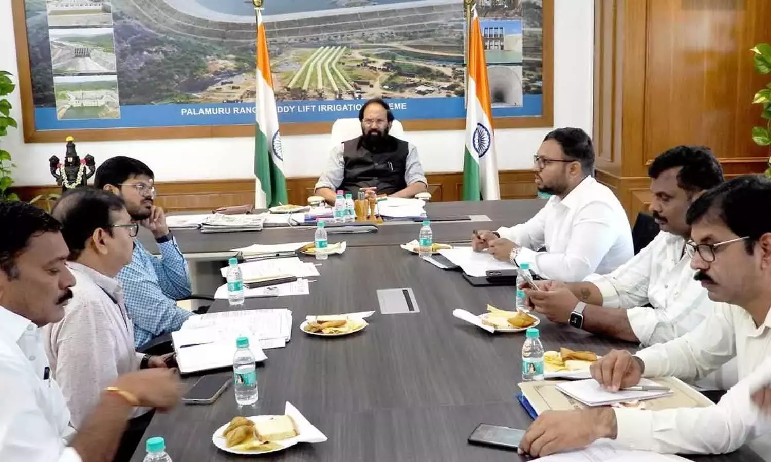 Telangana: रामास्वामी गुट्टा हाउसिंग कॉलोनी का काम पूरा होने के करीब है Telangana: रामास्वामी गुट्टा हाउसिंग कॉलोनी का काम पूरा होने के करीब है