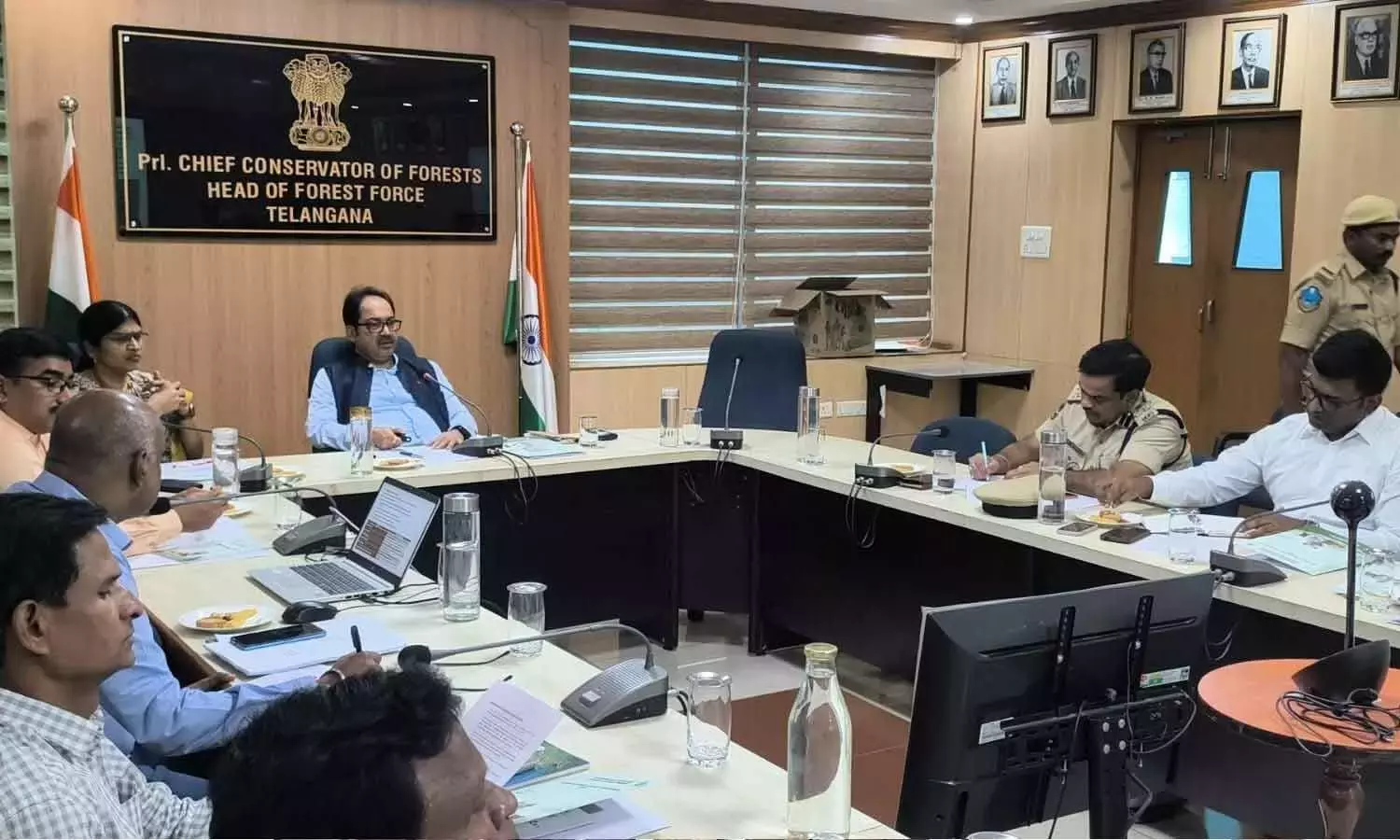 सिंथेटिक मांझा बेचने वाली दुकानों के लाइसेंस रद्द करें: वन विभाग प्रमुख सिंथेटिक मांझा बेचने वाली दुकानों के लाइसेंस रद्द करें: वन विभाग प्रमुख