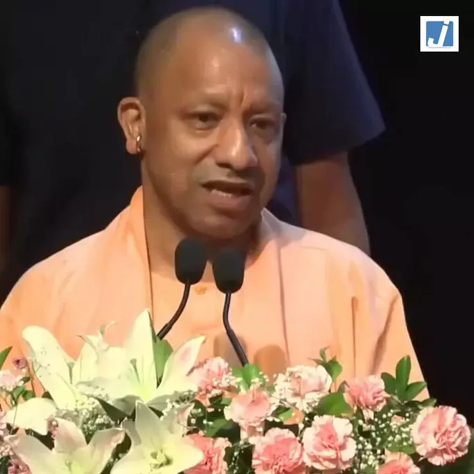 युवाओं को लेकर CM योगी ने कही बड़ी बात युवाओं को लेकर CM योगी ने कही बड़ी बात