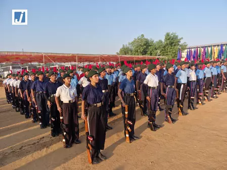 गुजरात: राष्ट्रीय एकता दिवस परेड के लिए 200 एनसीसी कैडेटों का प्रशिक्षण शुरू गुजरात: राष्ट्रीय एकता दिवस परेड के लिए 200 एनसीसी कैडेटों का प्रशिक्षण शुरू