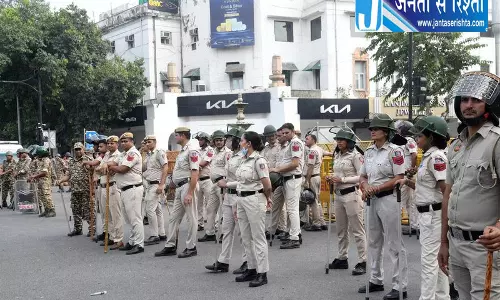 दिल्ली में किलेबंदी के बीच ‘जंतर-मंतर 2.0’ की कोशिश नाकाम दिल्ली में किलेबंदी के बीच ‘जंतर-मंतर 2.0’ की कोशिश नाकाम