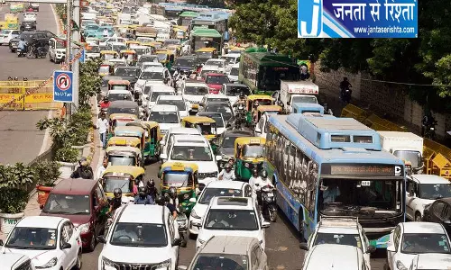 सेंट्रल दिल्ली में ट्रैफिक जाम, सुरक्षा पाबंदियों से परेशानी सेंट्रल दिल्ली में ट्रैफिक जाम, सुरक्षा पाबंदियों से परेशानी