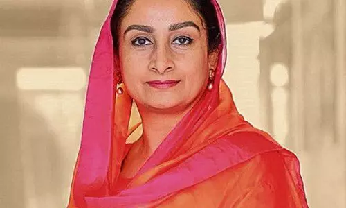 पंजाब में नशा विरोधी मुहिम की अगुवाई करेंगी महिलाएं: हरसिमरत कौर पंजाब में नशा विरोधी मुहिम की अगुवाई करेंगी महिलाएं: हरसिमरत कौर