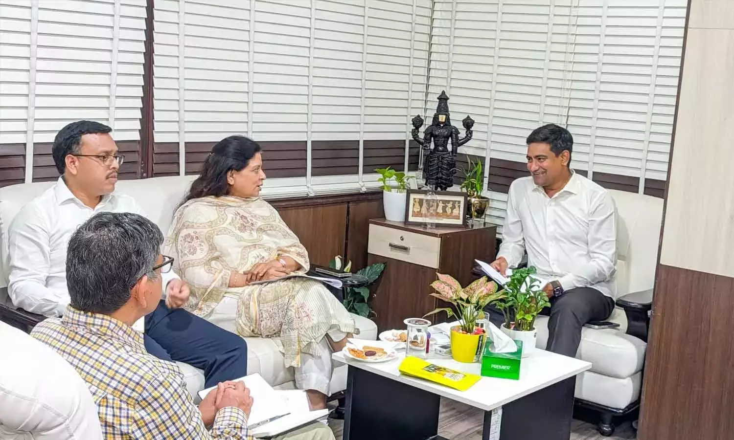 Andhra: विजयवाड़ा मेगा आजीविका मेले के लिए तैयार है Andhra: विजयवाड़ा मेगा आजीविका मेले के लिए तैयार है
