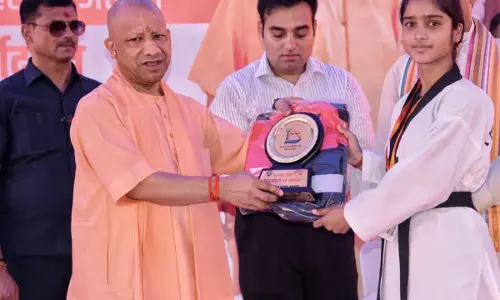 बेटियों की सुरक्षा और सम्मान ही रामराज्य की पहचान, CM योगी ने दिया नारी सशक्तीकरण का संदेश