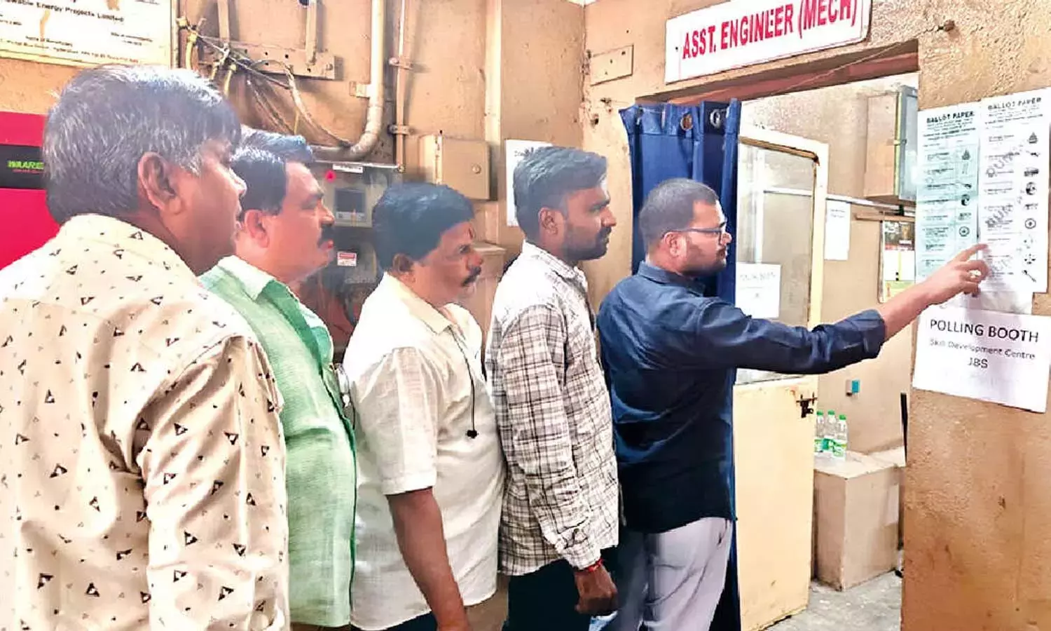 TGSRTC यूनियन चुनाव के नतीजों से कांग्रेस हिल गई TGSRTC यूनियन चुनाव के नतीजों से कांग्रेस हिल गई