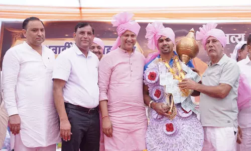दिल्ली में कबड्डी स्टार पवन सहरावत का भव्य सम्मान