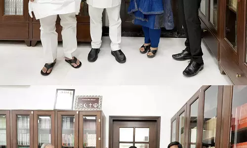 BJP के पूर्व सांसद धर्मेंद्र कश्यप सपा में शामिल BJP के पूर्व सांसद धर्मेंद्र कश्यप सपा में शामिल