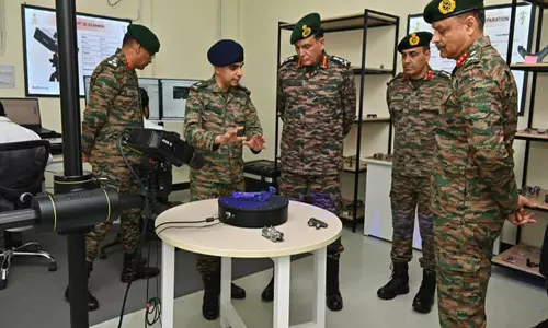 सेना प्रमुख ने बेंगलुरु की 515 आर्मी बेस वर्कशॉप का किया दौरा