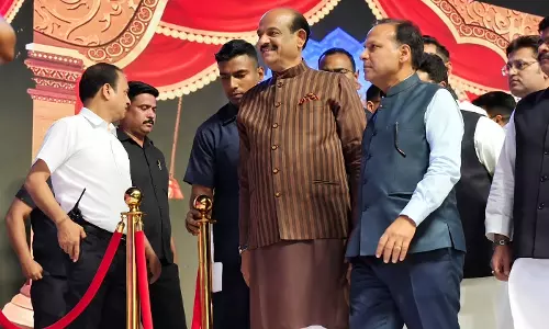 लाल किला मैदान में रामलीला देखने पहुंचे लोकसभा अध्यक्ष ओम बिरला