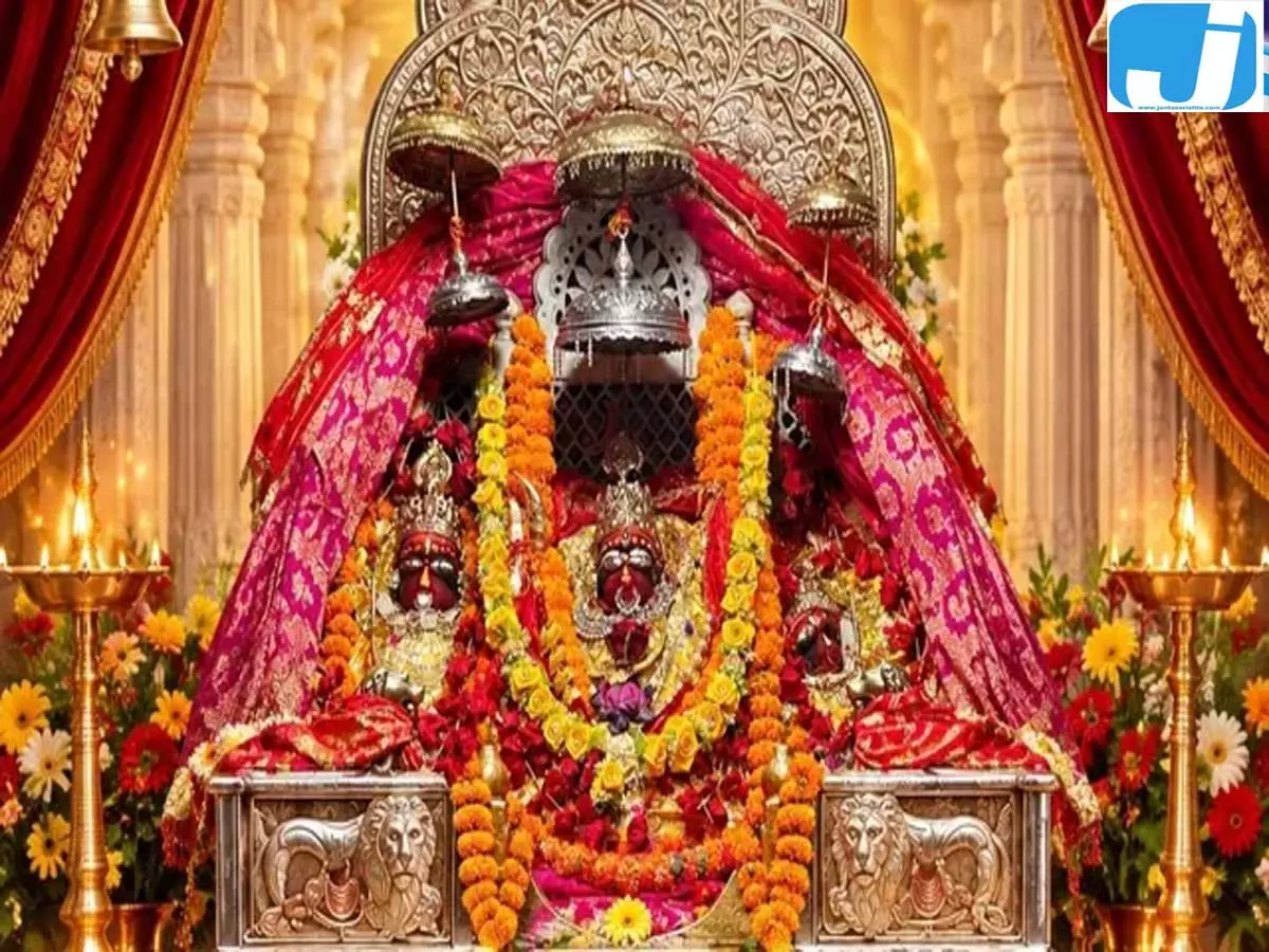 चांदी के सिंहासन पर विराजेंगी भगवती, पटना में भव्य आयोजन चांदी के सिंहासन पर विराजेंगी भगवती, पटना में भव्य आयोजन