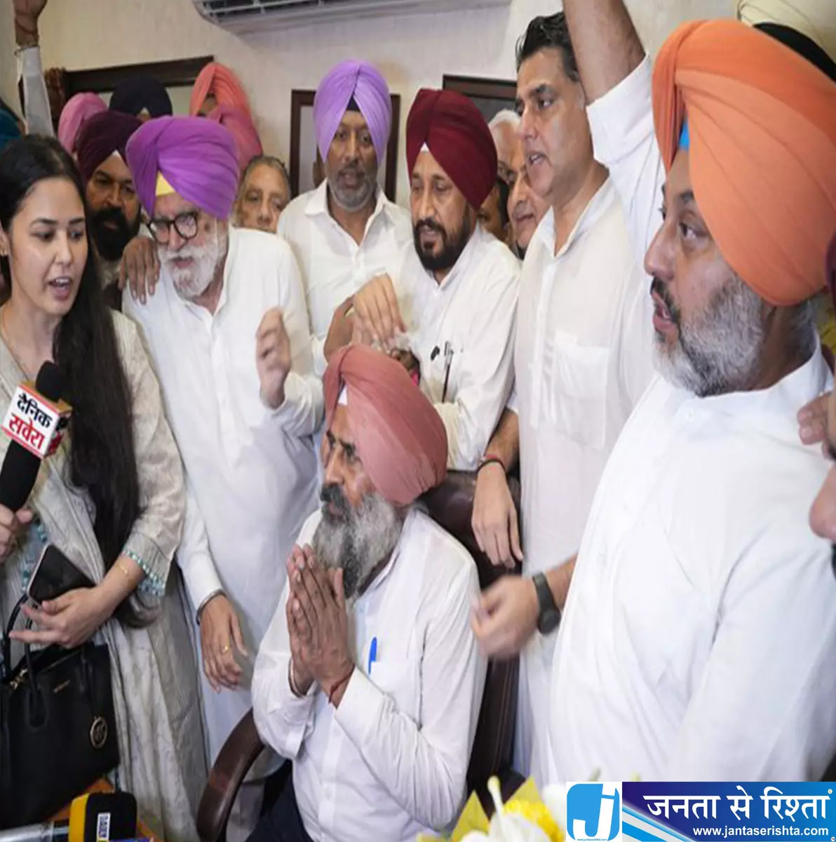 पंजाब कांग्रेस को मिला नया अध्यक्ष, परगट सिंह ने संभाली कमान पंजाब कांग्रेस को मिला नया अध्यक्ष, परगट सिंह ने संभाली कमान