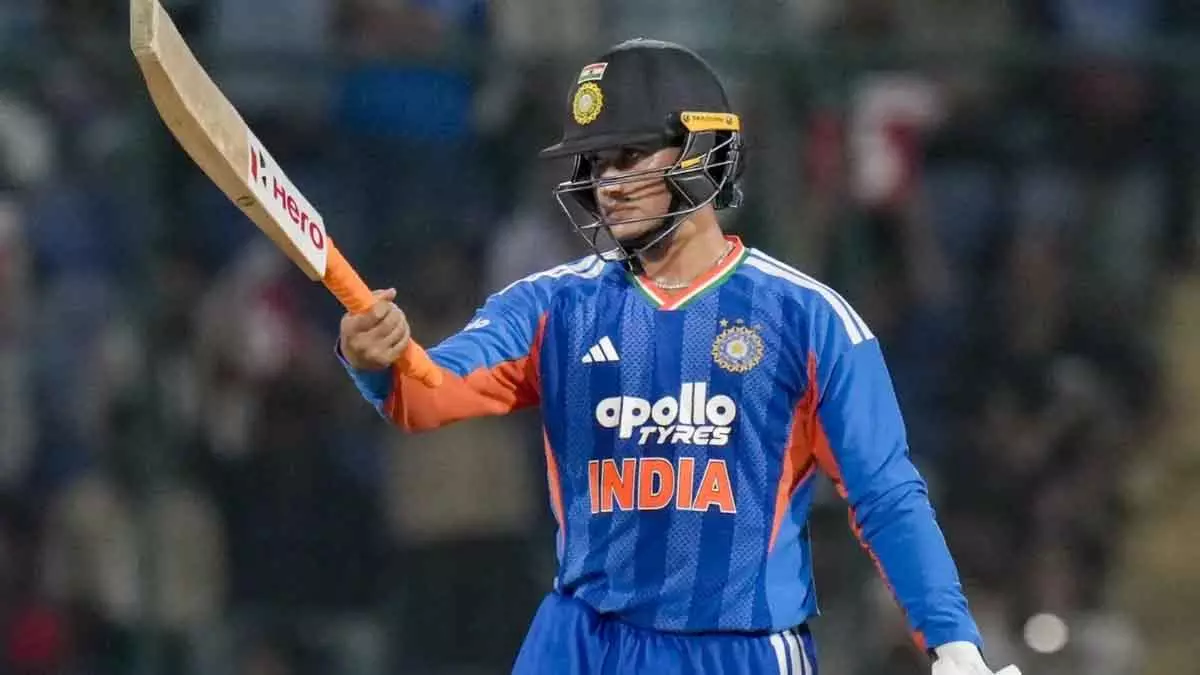 अभिषेक ने तोड़ा सूर्यकुमार का वर्ल्ड रिकॉर्ड अभिषेक ने तोड़ा सूर्यकुमार का वर्ल्ड रिकॉर्ड