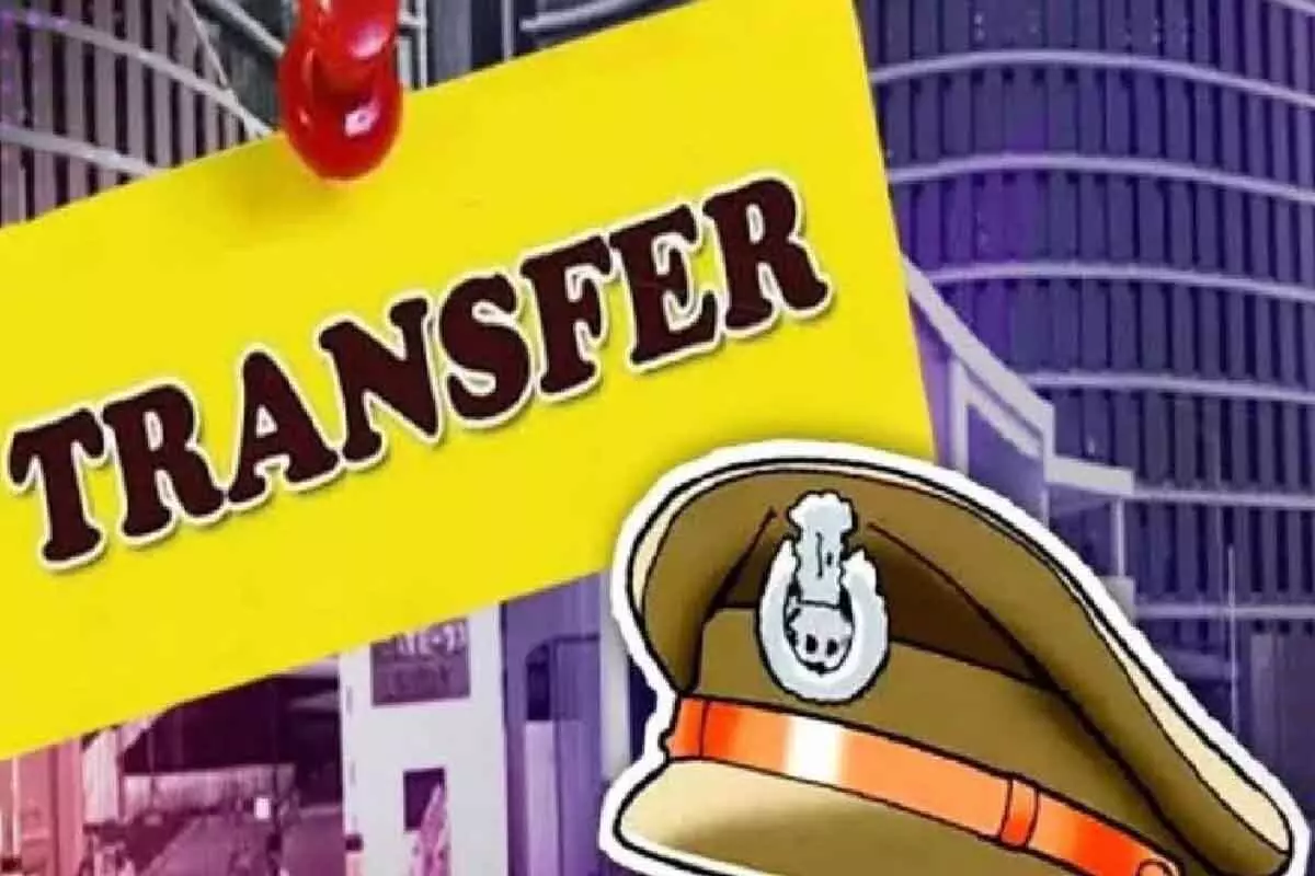 बिहार में तबादलों का दौर, 2 IPS समेत 29 अधिकारियों के ट्रांसफर बिहार में तबादलों का दौर, 2 IPS समेत 29 अधिकारियों के ट्रांसफर