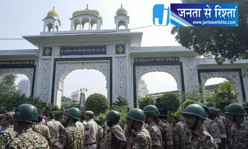 बंगला साहिब विवाद: गुरुद्वारे की मर्यादा भंग होने पर कार्रवाई की मांग