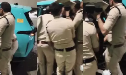 दिल्ली मेट्रो में सीट विवाद बना मौत की वजह, पूर्व आईएएस और बेटा गिरफ्तार दिल्ली मेट्रो में सीट विवाद बना मौत की वजह, पूर्व आईएएस और बेटा गिरफ्तार