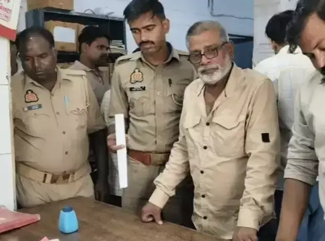 नाम छिपाकर मंदिर में डेरा जमाए था हिस्ट्रीशीटर, पुलिस ने पकड़ा