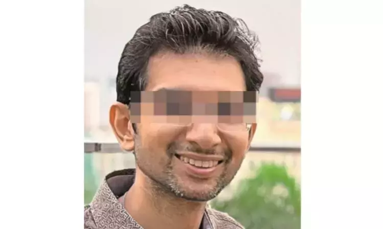 Telangana: रायादुर्गम में हीलियम गैस सूंघने से एक टेक कर्मचारी की मौत Telangana: रायादुर्गम में हीलियम गैस सूंघने से एक टेक कर्मचारी की मौत