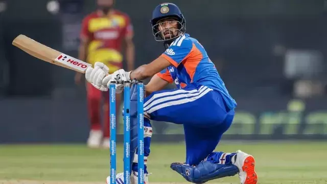 IND vs WI: निचले क्रम में उतरकर प्रिंस यादव ने रचा इतिहास IND vs WI: निचले क्रम में उतरकर प्रिंस यादव ने रचा इतिहास