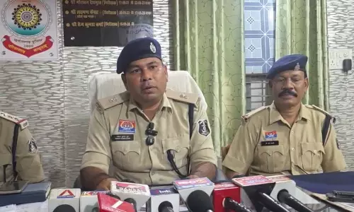 पहले बहलाया, फिर नाबालिग का अपहरण; कांकेर में दुष्कर्म के आरोपी पर कार्रवाई पहले बहलाया, फिर नाबालिग का अपहरण; कांकेर में दुष्कर्म के आरोपी पर कार्रवाई