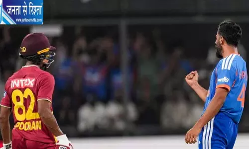 छक्के का जवाब विकेट से, छा गए नमन धीर