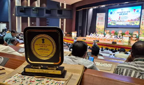 प्रधानमंत्री धन-धान्य कृषि योजना: छत्तीसगढ़ के दंतेवाड़ा जिले को मिला राष्ट्रीय सम्मान, मुख्यमंत्री साय ने दी बधाई
