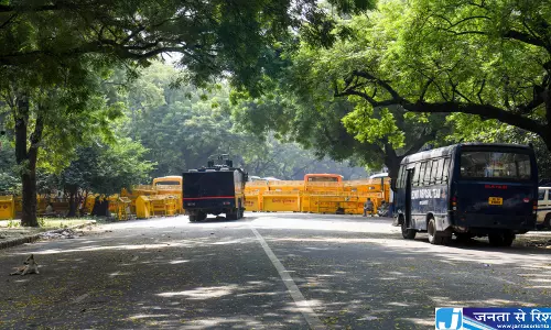 जंतर मंतर पर प्रदर्शन को लेकर विवादजयराम रमेश ने सरकार को घेरा