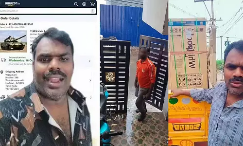 दिवाली पर मुफ्त मिठाई मांगना पड़ा भारी, इन्फ्लुएंसर के नाम पर सैकड़ों फर्जी ऑर्डर दिवाली पर मुफ्त मिठाई मांगना पड़ा भारी, इन्फ्लुएंसर के नाम पर सैकड़ों फर्जी ऑर्डर