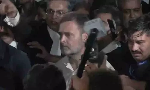 राहुल गांधी सुप्रीम कोर्ट पहुंचे... इंडिया ब्लॉक का मार्च पूरा राहुल गांधी सुप्रीम कोर्ट पहुंचे... इंडिया ब्लॉक का मार्च पूरा