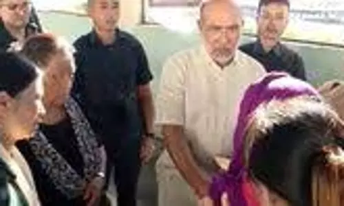 मकुई हत्याओं पर बीरेन सिंह का बयान: घटना को बताया बर्बर मकुई हत्याओं पर बीरेन सिंह का बयान: घटना को बताया बर्बर