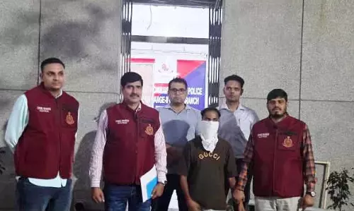 दिल्ली पुलिस की बड़ी कार्रवाई, 4 साल से फरार पैरोल जंपर गिरफ्तार दिल्ली पुलिस की बड़ी कार्रवाई, 4 साल से फरार पैरोल जंपर गिरफ्तार