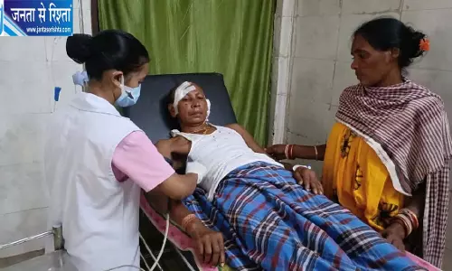 नशे में बेटे ने एसआई पिता और भाई-बहन पर चलाया धारदार हथियार