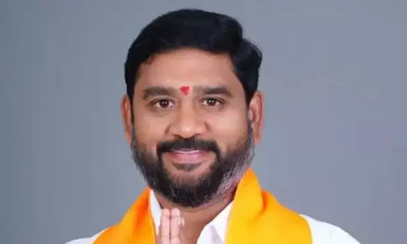 Telangana: फेस्टिवल ट्रेन का नाम बथुकम्मा एक्सप्रेस रखें: विधायक Telangana: फेस्टिवल ट्रेन का नाम बथुकम्मा एक्सप्रेस रखें: विधायक