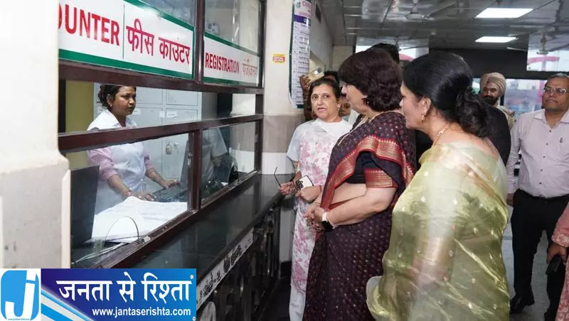 अंबाला कैंट सिविल अस्पताल पहुंचे ACS हेल्थ, लापरवाही पर दी चेतावनी अंबाला कैंट सिविल अस्पताल पहुंचे ACS हेल्थ, लापरवाही पर दी चेतावनी