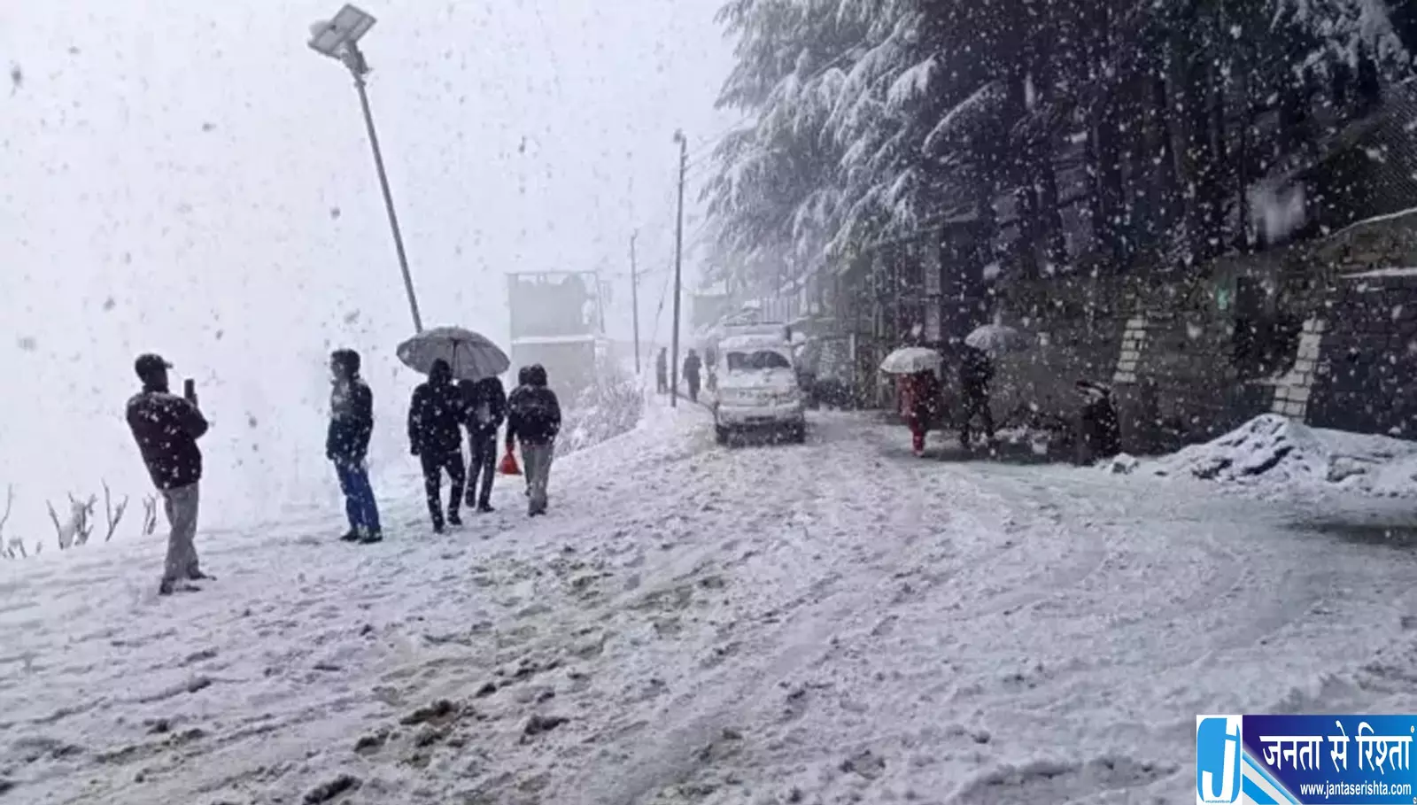 हिमाचल में फिर बरसेंगे बादल पहाड़ों पर बर्फबारी की संभावना हिमाचल में फिर बरसेंगे बादल पहाड़ों पर बर्फबारी की संभावना