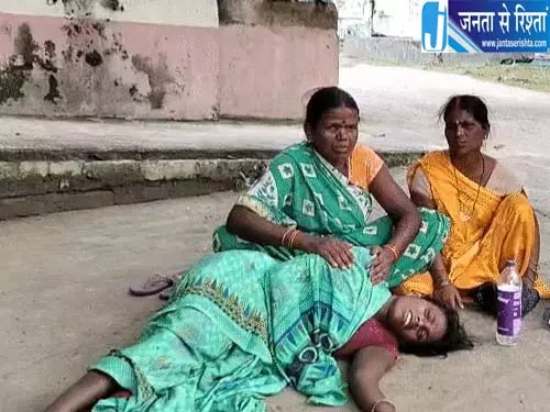 मजदूरी मांगी तो खौलते तेल में धकेला, युवक की मौत मजदूरी मांगी तो खौलते तेल में धकेला, युवक की मौत