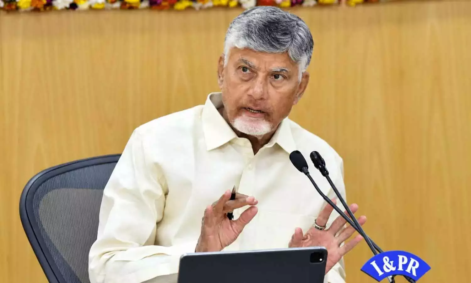 Andhra: आंध्र प्रदेश सरकार ने पुष्कर के इंतज़ामों के लिए 59.73 करोड़ रुपये मंज़ूर किए Andhra: आंध्र प्रदेश सरकार ने पुष्कर के इंतज़ामों के लिए 59.73 करोड़ रुपये मंज़ूर किए