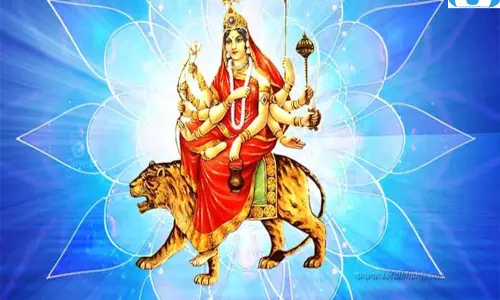 नवरात्र के तीसरे दिन करे मां चंद्रघंटा की पूजा अर्चना