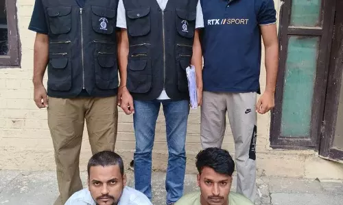 गुरुग्राम में ऑटो चालक की गला घोंटकर हत्या, दो गिरफ्तार