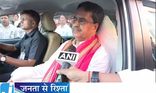 त्रिपुरा में विकास कार्यों को रफ्तार मुख्यमंत्री ने किया बड़ा ऐलान त्रिपुरा में विकास कार्यों को रफ्तार मुख्यमंत्री ने किया बड़ा ऐलान