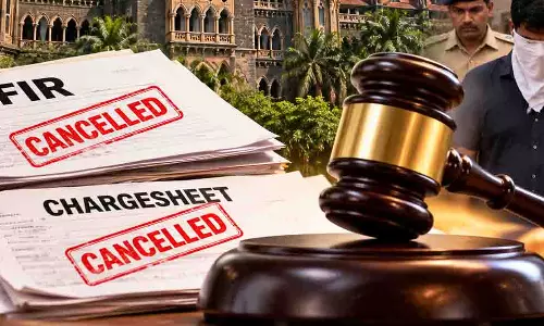 धर्म परिवर्तन के मामले में चार आरोपियों को राहत, हाईकोर्ट ने FIR और चार्जशीट की रद्द धर्म परिवर्तन के मामले में चार आरोपियों को राहत, हाईकोर्ट ने FIR और चार्जशीट की रद्द