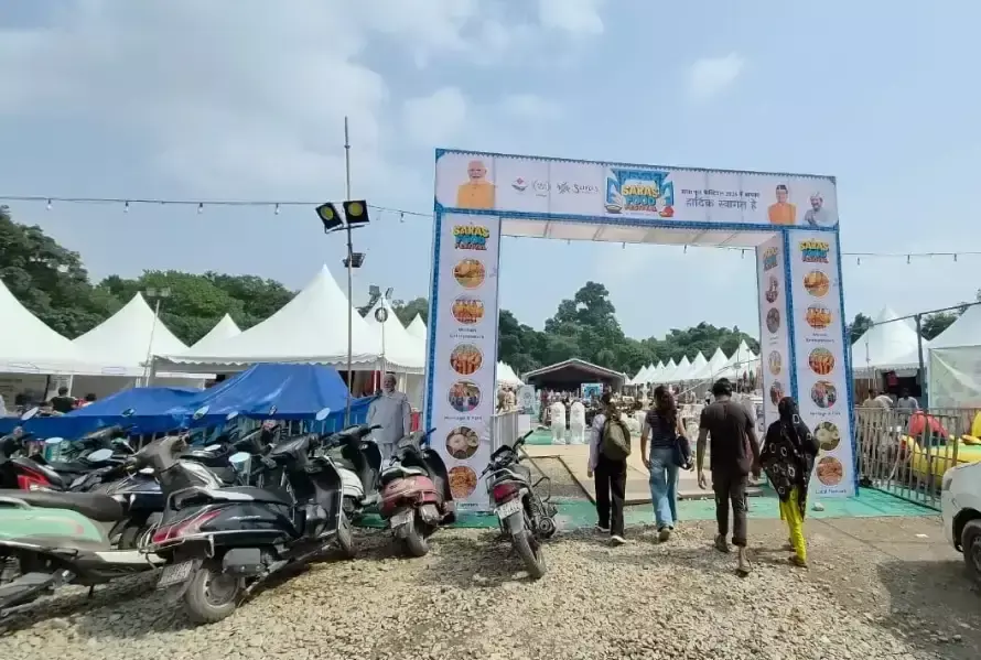 स्वयं सहायता समूहों की महिलाओं ने सरस फूड फेस्टिवल में रचा कारोबार का नया रिकॉर्ड स्वयं सहायता समूहों की महिलाओं ने सरस फूड फेस्टिवल में रचा कारोबार का नया रिकॉर्ड