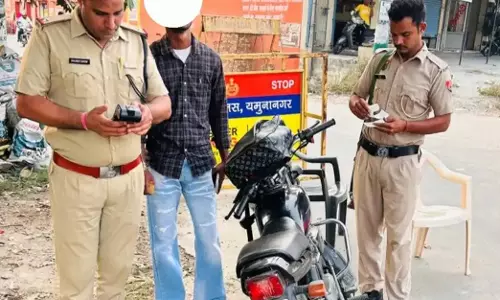 पर्व-त्योहारों पर शांति बनाए रखने के लिए पुलिस अलर्ट पर्व-त्योहारों पर शांति बनाए रखने के लिए पुलिस अलर्ट