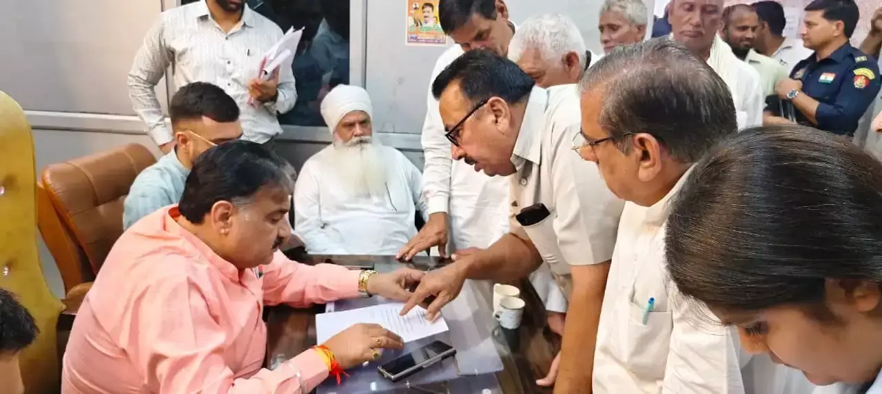 बिजली व्यवस्था सुधारने पर जोर, कंडम तारें बदलने की तैयारी बिजली व्यवस्था सुधारने पर जोर, कंडम तारें बदलने की तैयारी