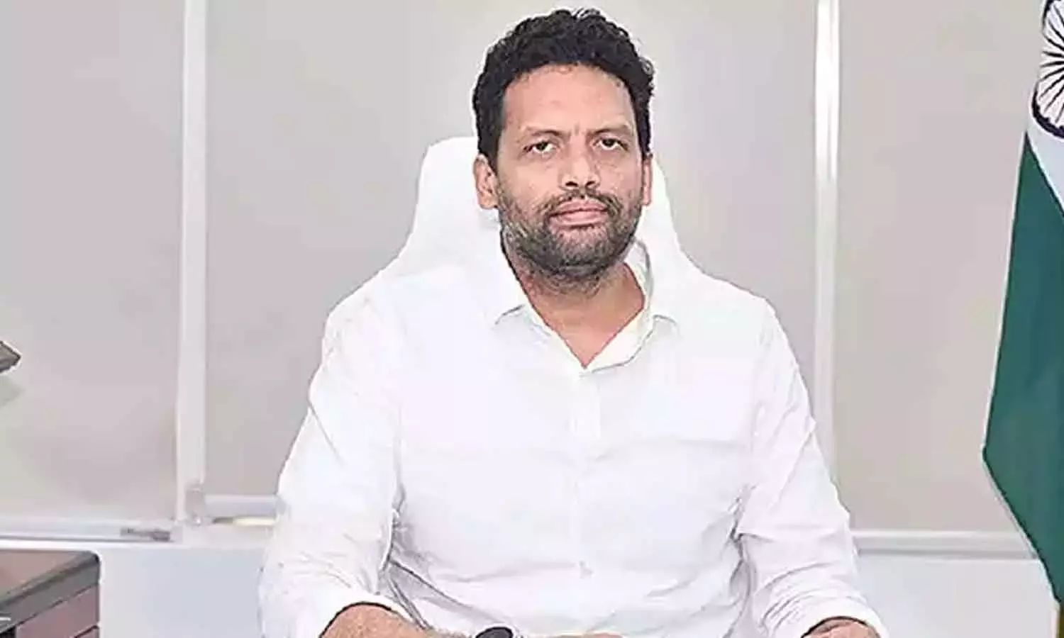 Andhra: भारत का लक्ष्य स्वच्छ ऊर्जा में ₹10 लाख करोड़ का निवेश है Andhra: भारत का लक्ष्य स्वच्छ ऊर्जा में ₹10 लाख करोड़ का निवेश है