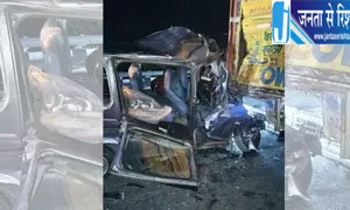तेज रफ्तार ट्रक का कहर, बाइक सवार दो युवकों की मौत तेज रफ्तार ट्रक का कहर, बाइक सवार दो युवकों की मौत