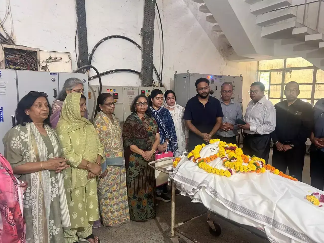 पति के अंगदान ने बदली सोच, पत्नी ने देहदान का लिया फैसला पति के अंगदान ने बदली सोच, पत्नी ने देहदान का लिया फैसला