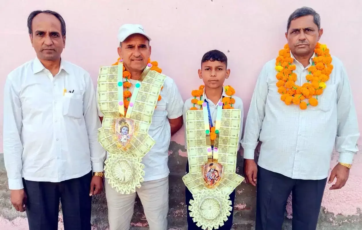 स्वर्ण पदक जीतकर अंशु ने किया जिले का नाम रोशन स्वर्ण पदक जीतकर अंशु ने किया जिले का नाम रोशन